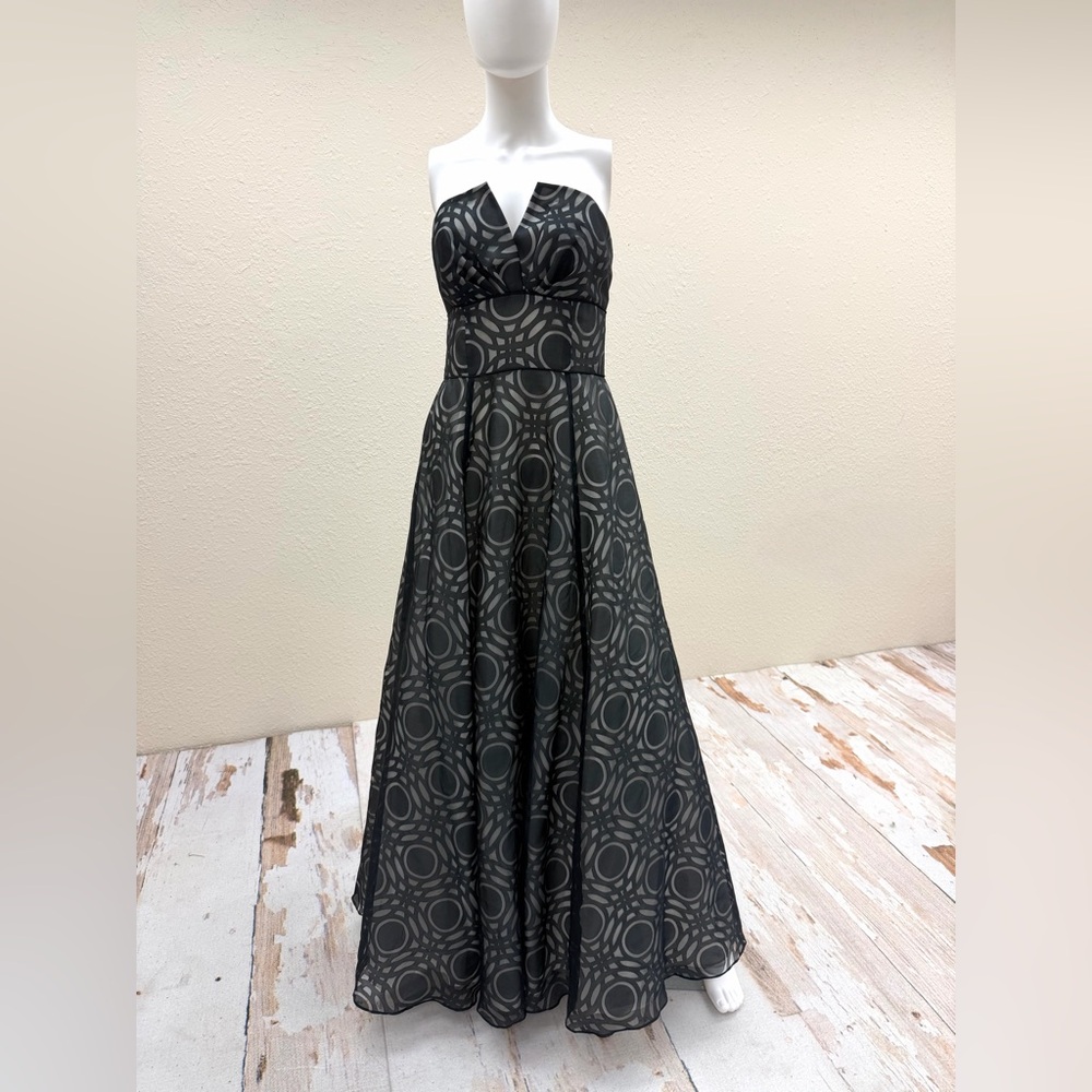 Nicole Miller Platinum Vintage Y2K Formal 8 Old Hollywood Mod Revival Art Deco